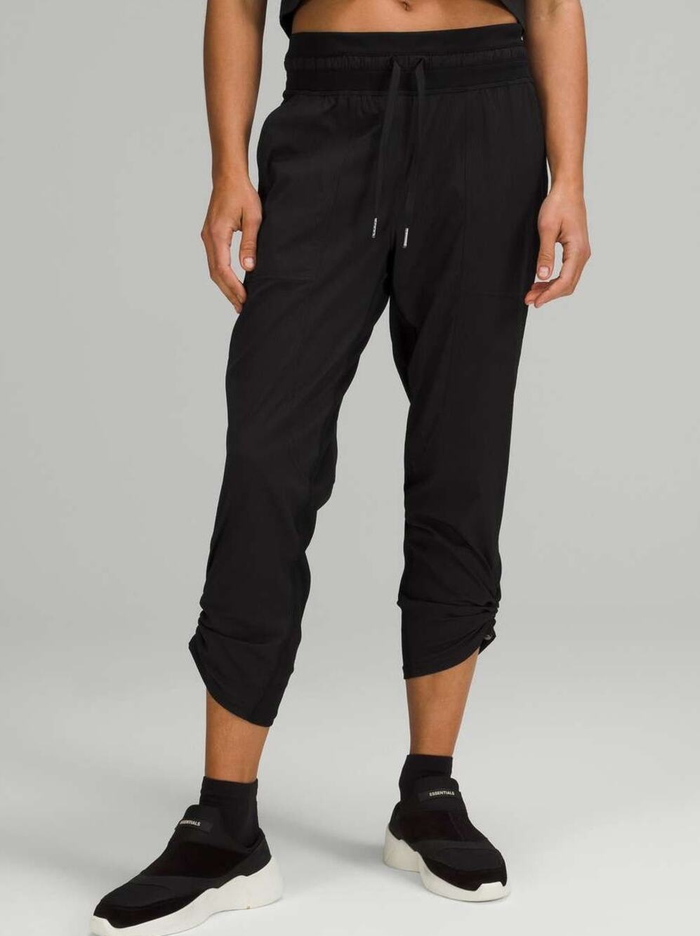 Lululemon Dance Studio Mid Rise Crop Pants Size 4 Black Athleisure Workout Gym